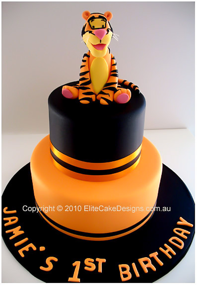 Tigger birthday cake