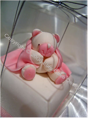 Teddy with Blanket mini cake - bonboniere