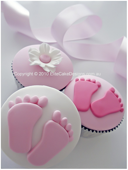  Footprint Christening cupcakes