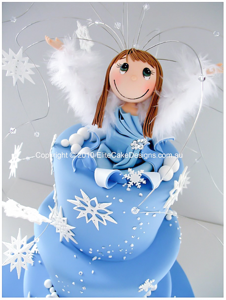 Winter Wonderland Snowflake cake